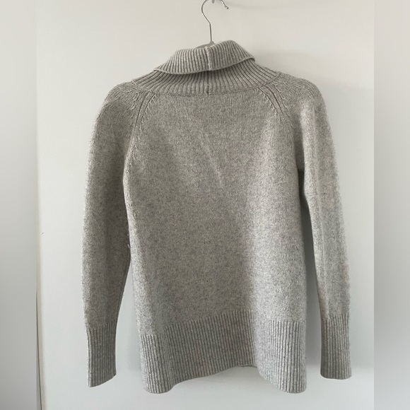 Aritzia Cashmere Sweater - Picture 3 of 3